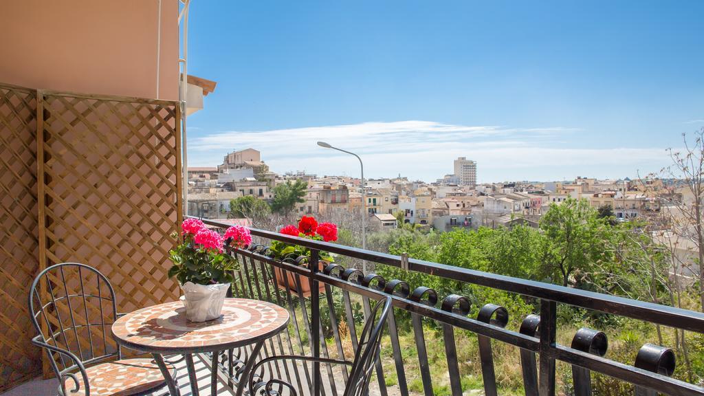 La Madonnina Bed & Breakfast Noto Exterior photo